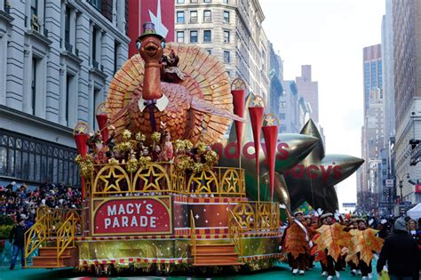 salary seasonal float fabricator metal worker macy's parade studio|The Macy's Thanksgiving Day Parade takes months .